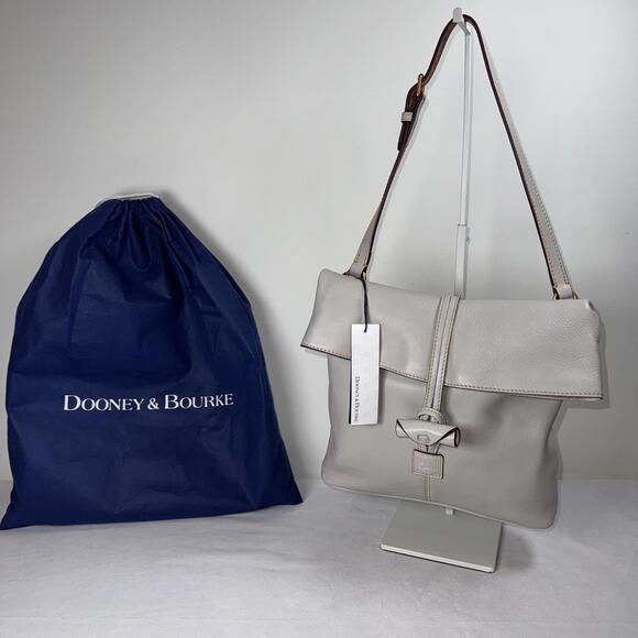 NWT Dooney & Bourke Leather Crossbody Bag - Stylish and Versatile - Picture 2 of 8